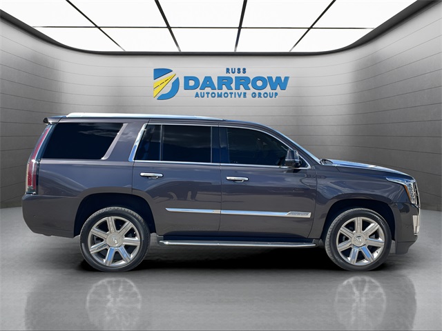 2017 Cadillac Escalade Luxury photo 5
