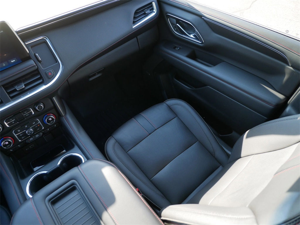 2022 Chevrolet Tahoe RST photo 16