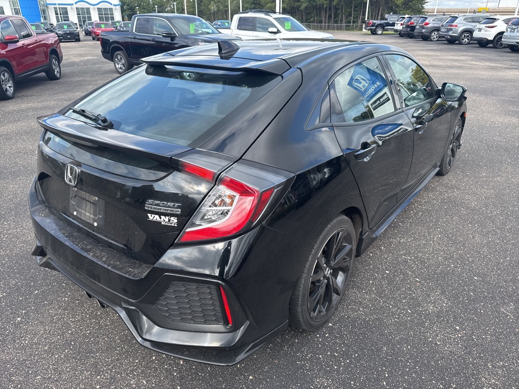 2018 Honda Civic Sport Touring photo 11