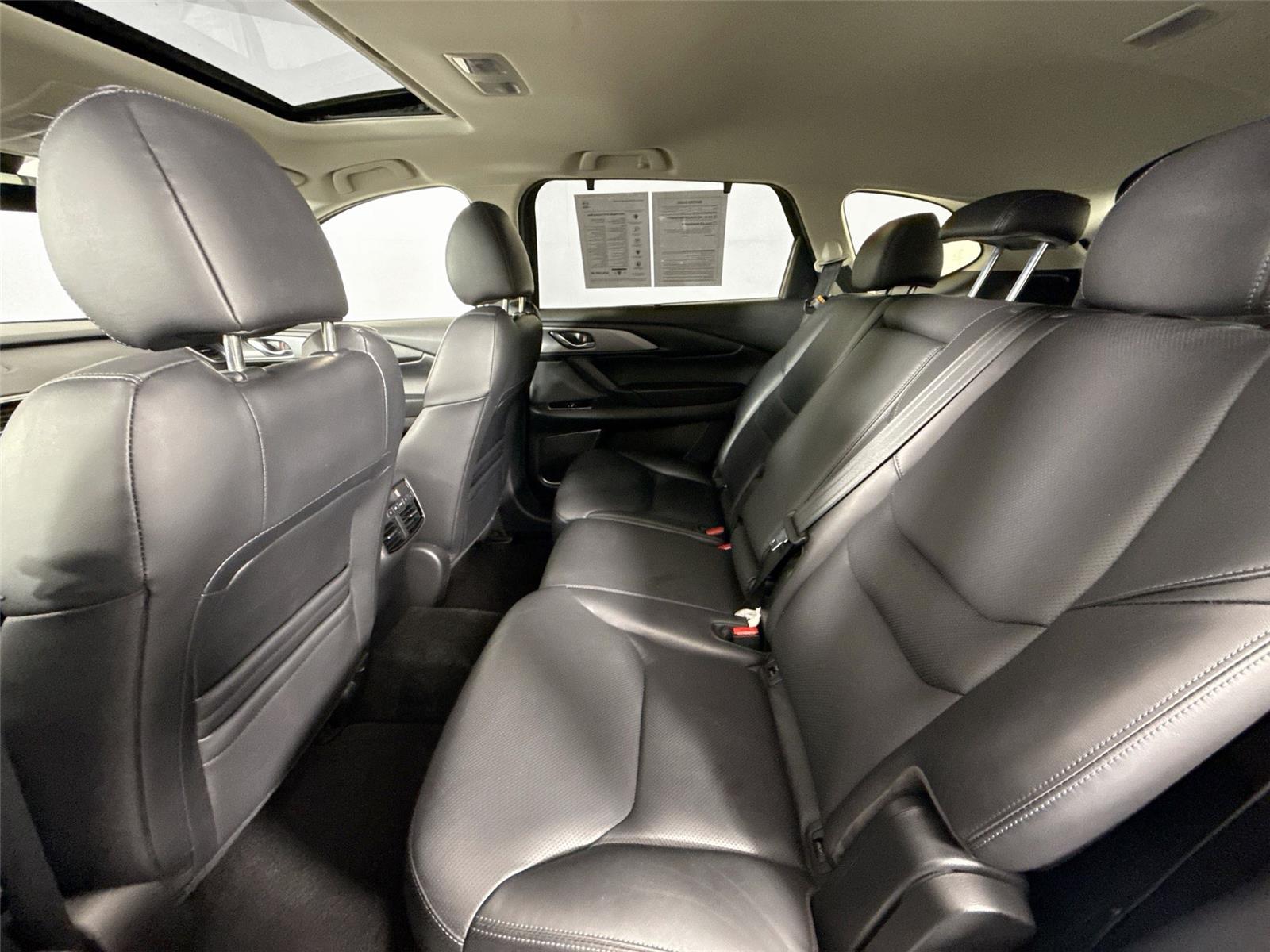 2022 Mazda CX-9 Touring photo 29