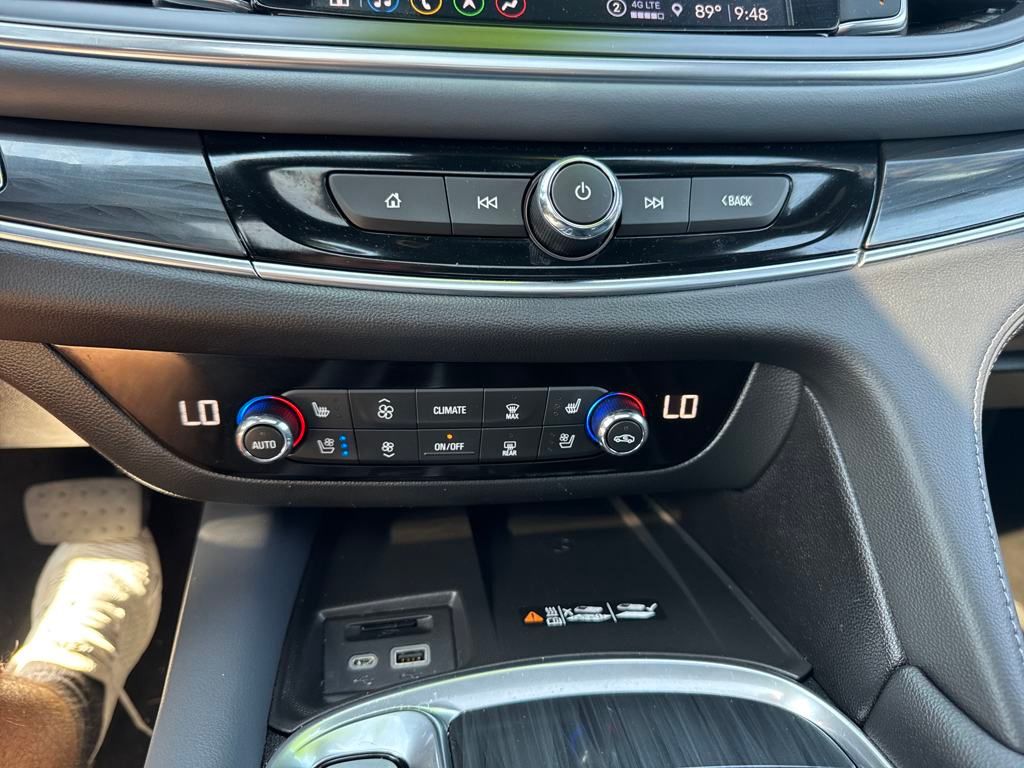 2023 Buick Enclave Premium photo 17