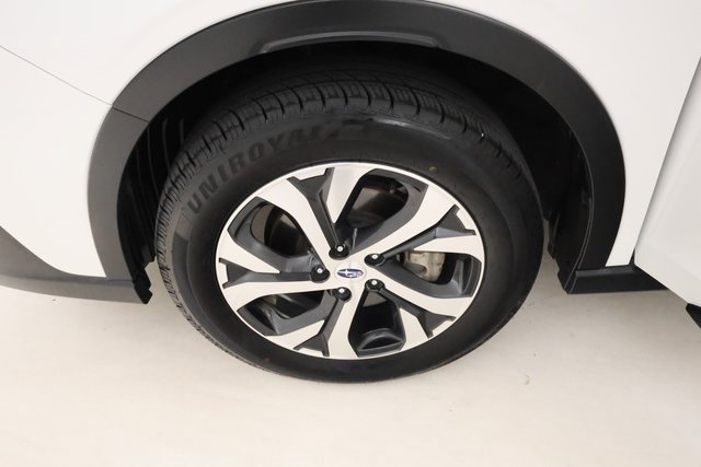 2022 Subaru Outback Limited XT photo 6