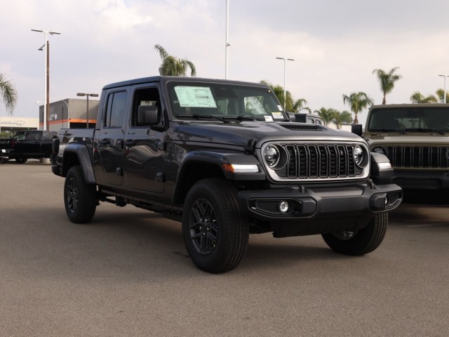 2026 Jeep Gladiator Sport S