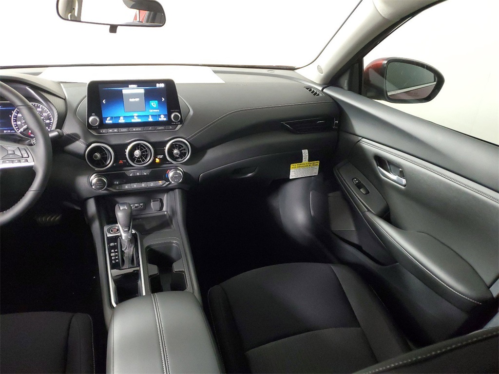 2025 Nissan Sentra SV photo 15