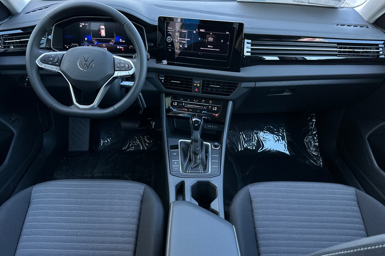 2025 Volkswagen Jetta 1.5T S photo 12