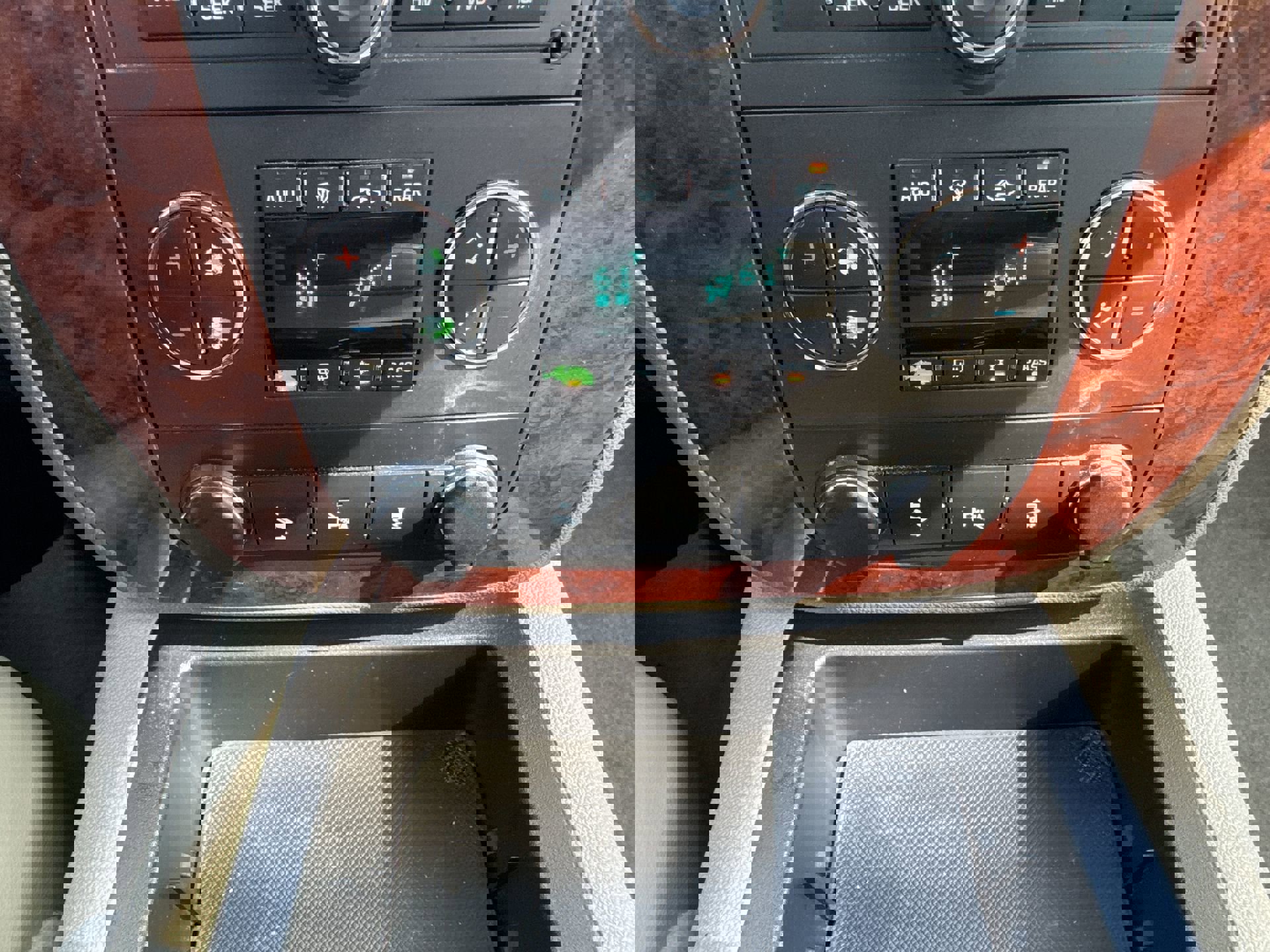 2013 Chevrolet Tahoe LT photo 13