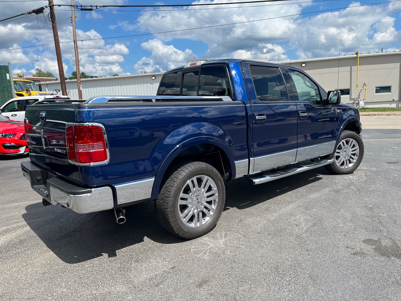 5LTPW18557FJ02269