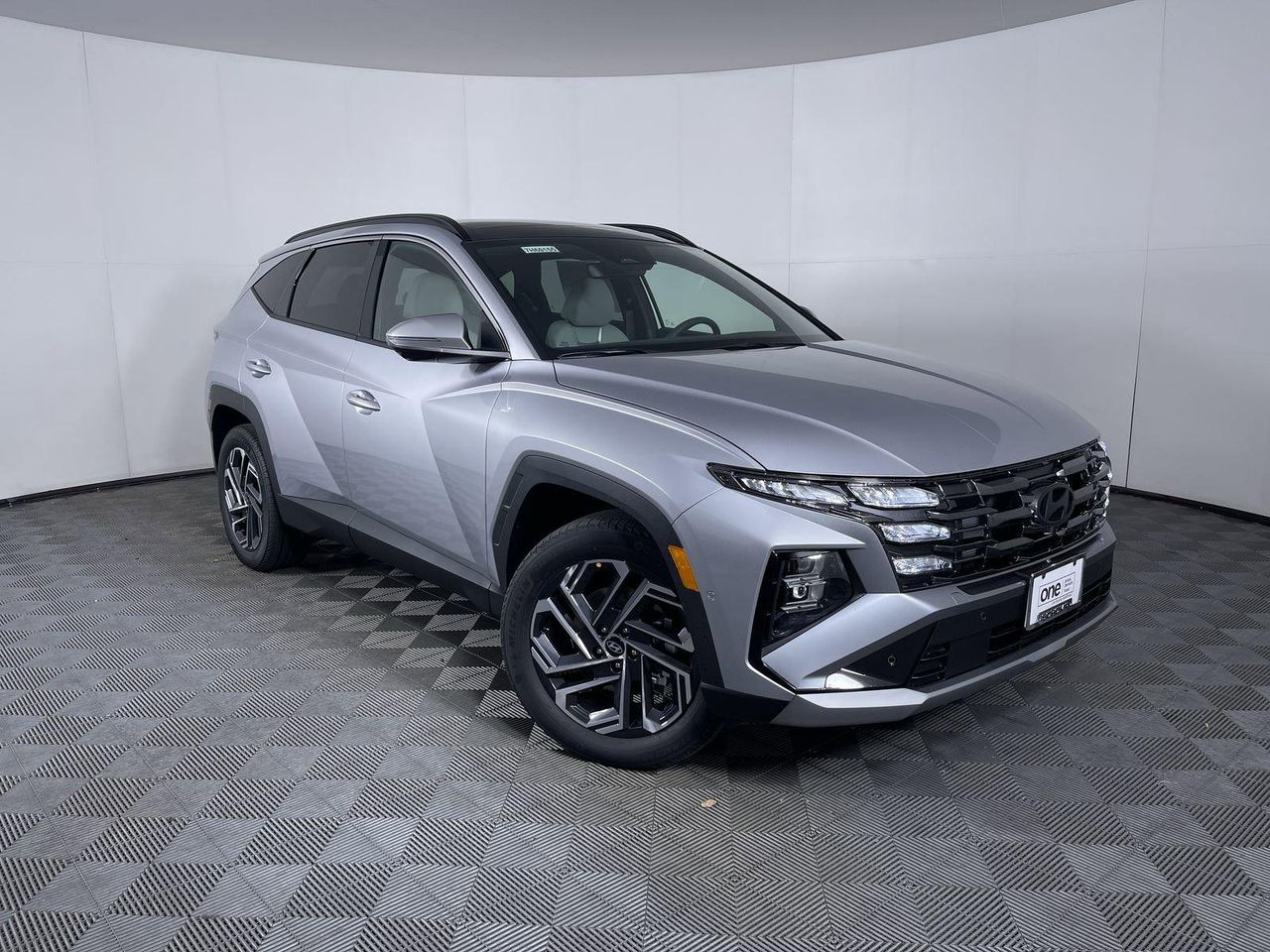 2026 Hyundai Tucson Hybrid Limited Sport photo 3