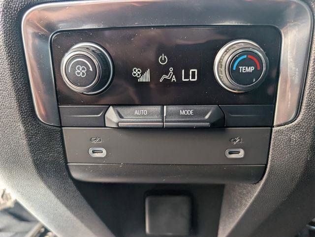 2023 Chevrolet Suburban Z71 photo 31