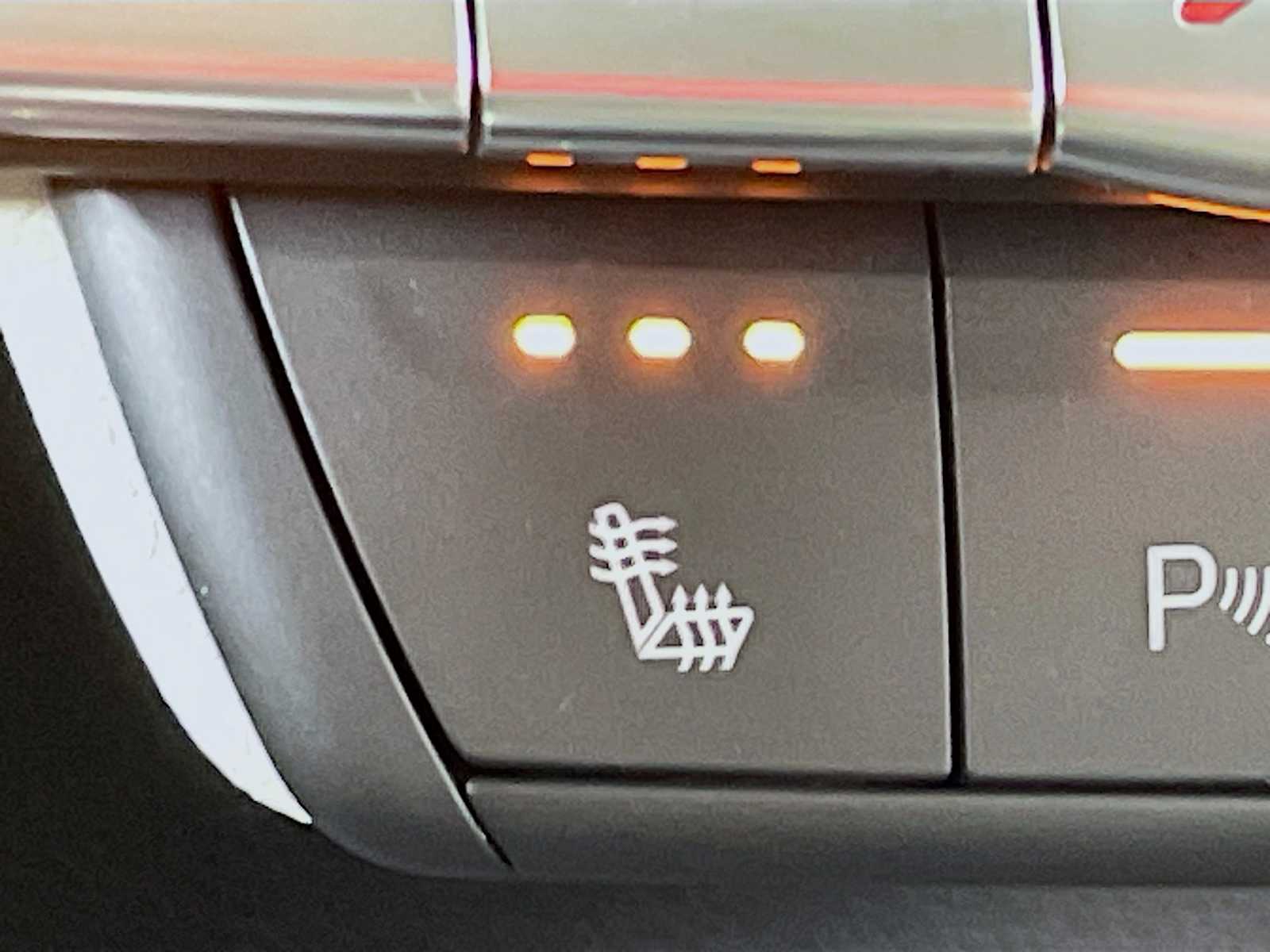 2021 Cadillac XT4 Premium Luxury photo 16