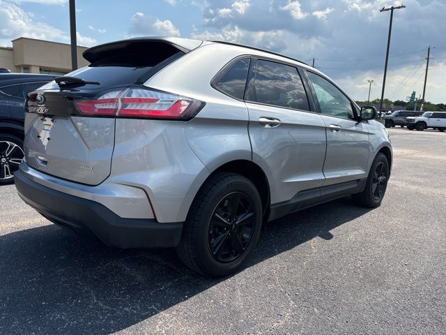 2023 Ford Edge SE photo 4
