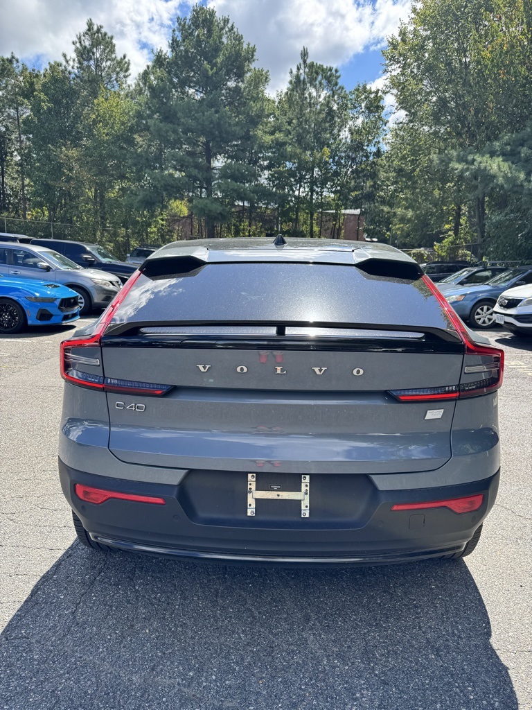 2023 Volvo C40 Recharge Ultimate photo 5