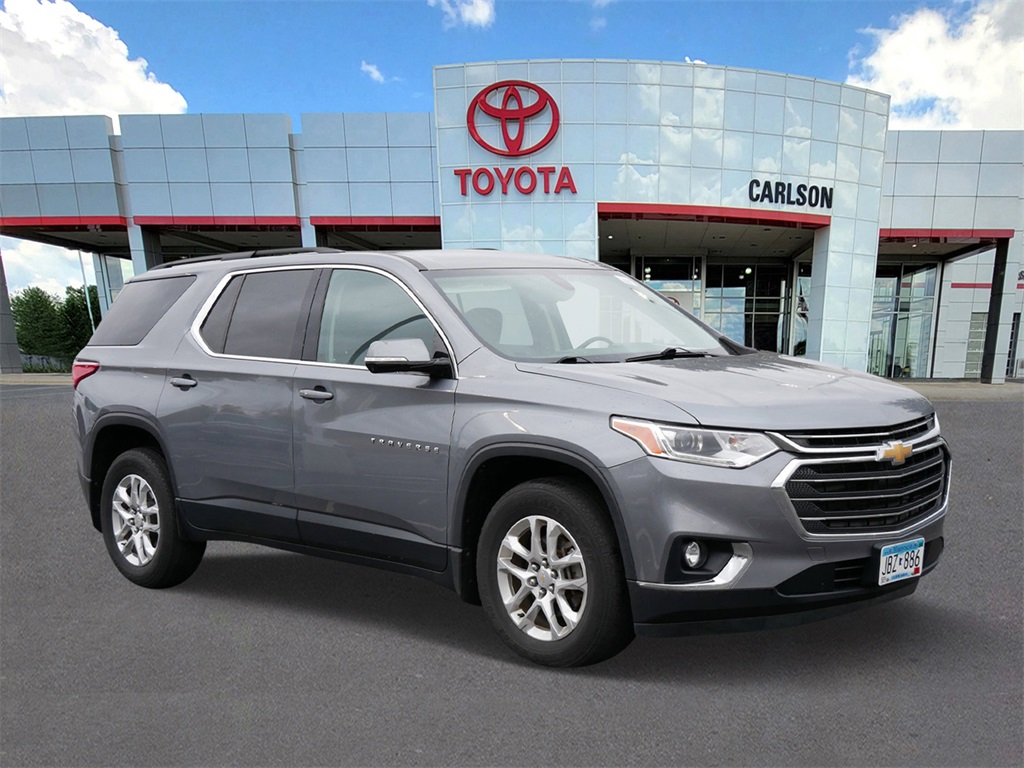 Used 2019 Chevrolet Traverse 1LT with VIN 1GNEVGKW0KJ145660 for sale in Minneapolis, Minnesota