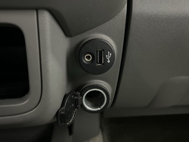 2018 Nissan Frontier SV photo 21