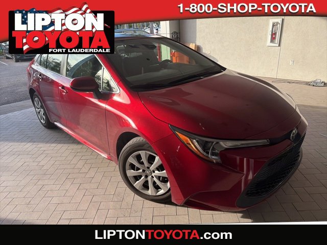 2022 Toyota Corolla LE's photo