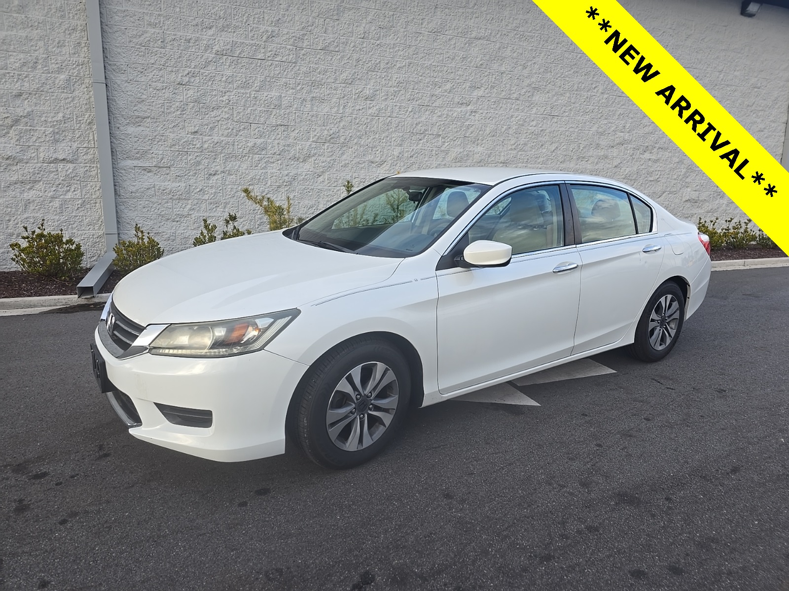 2014 Honda Accord LX's photo