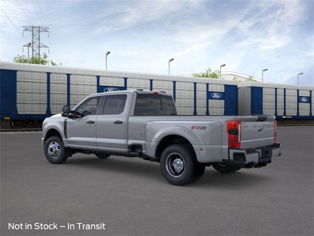 2026 Ford F-350 photo 3
