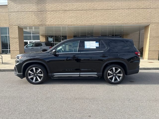 2023 Honda Pilot Elite's photo