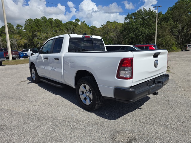 2024 Ram 1500 Tradesman photo 3