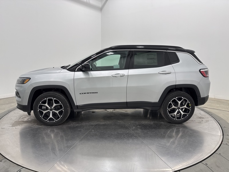 2026 Jeep Compass Limited photo 2