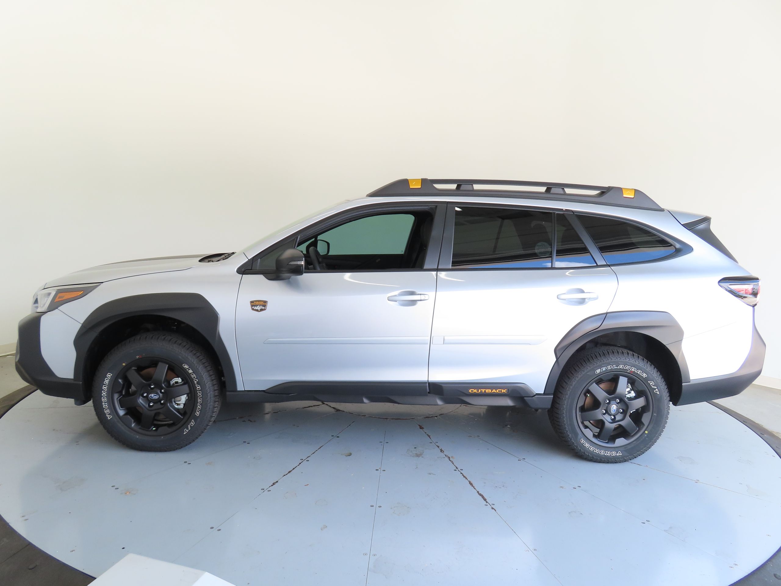 2025 Subaru Outback Wilderness photo 3