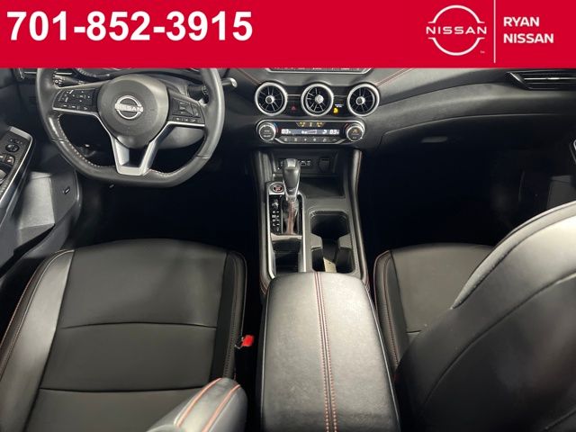 2024 Nissan Sentra SR photo 3
