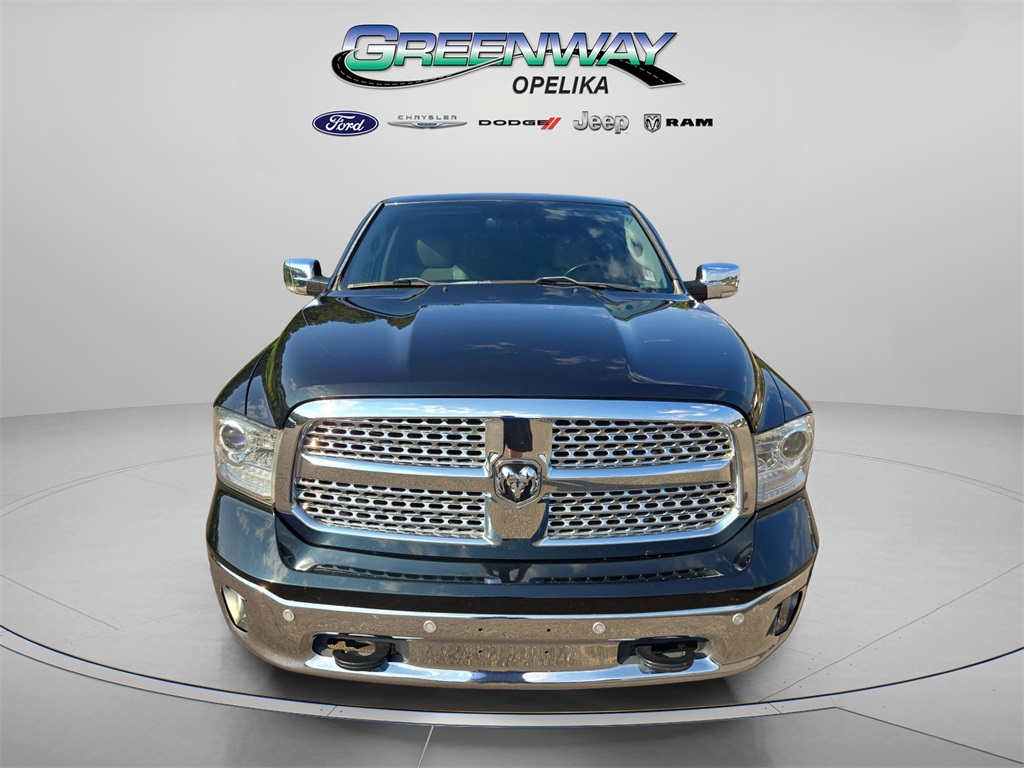2017 Ram 1500 Laramie photo 2