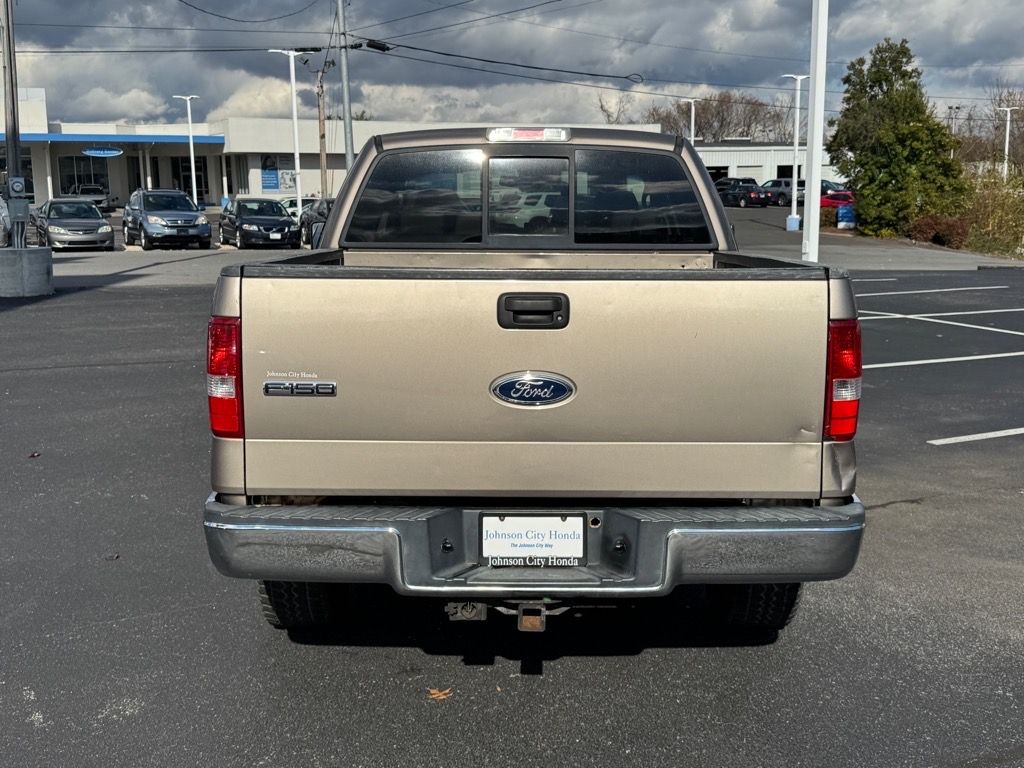 2004 Ford F-150 photo 4