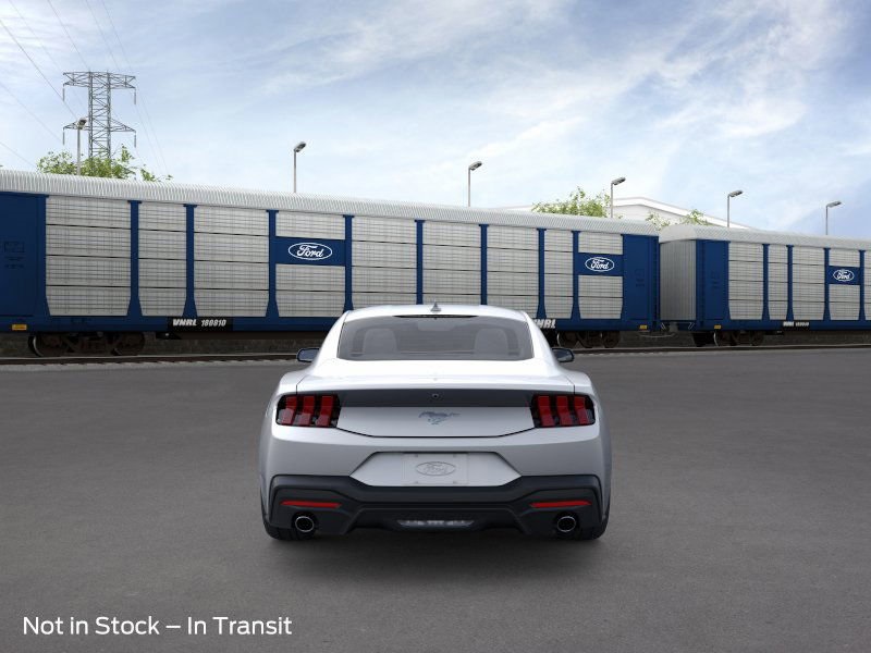 2025 Ford Mustang EcoBoost Premium photo 5