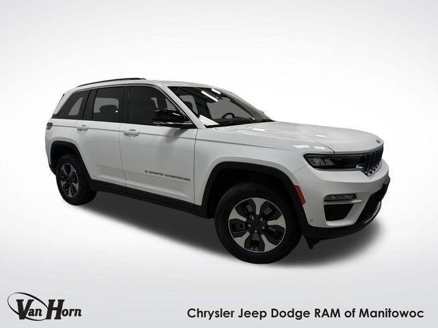 2023 Jeep Grand Cherokee 4xe's photo