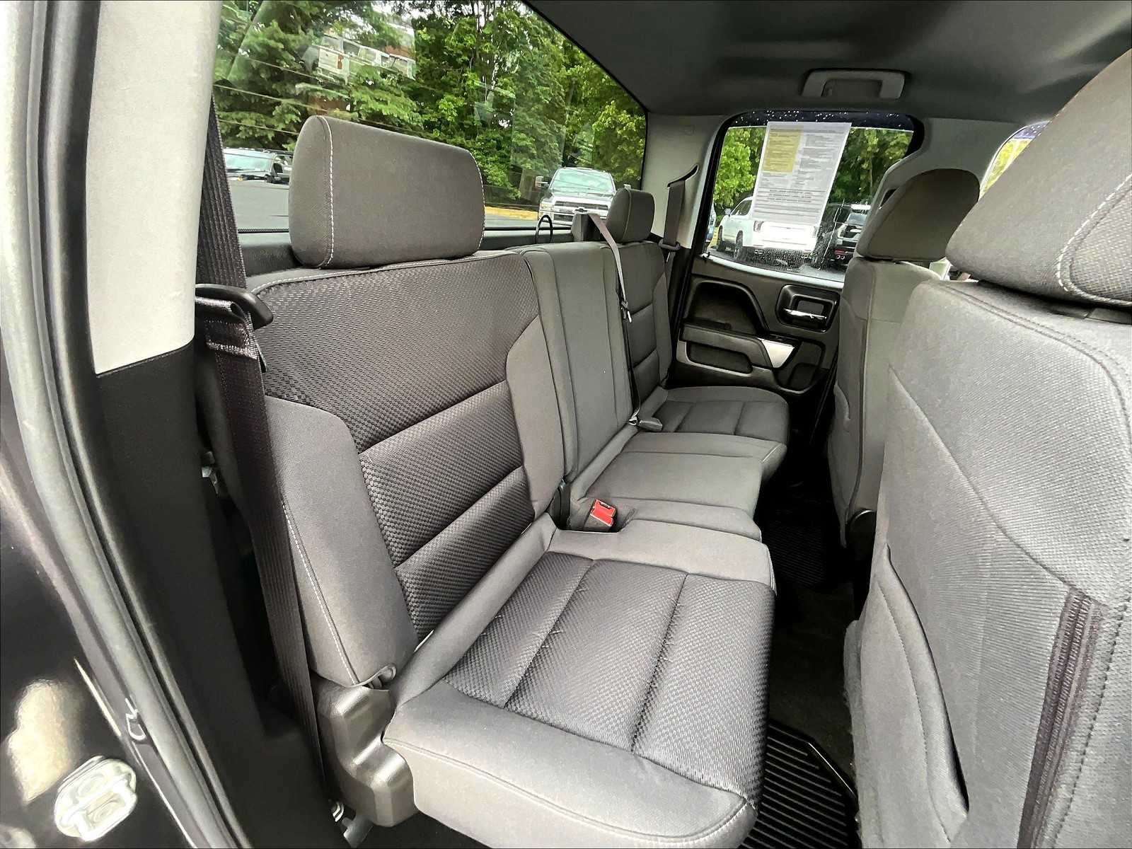 2016 Chevrolet Silverado 1500 LT photo 15