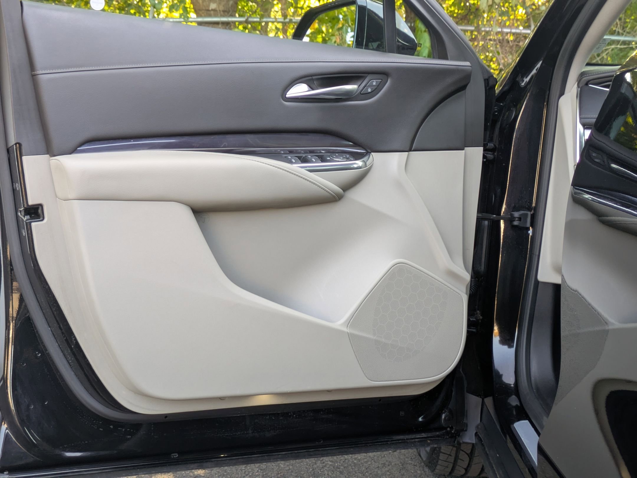 2019 Cadillac XT4 Luxury photo 9