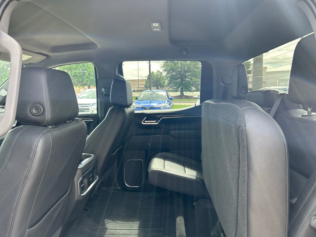 2022 Chevrolet Silverado 1500 LTZ photo 17