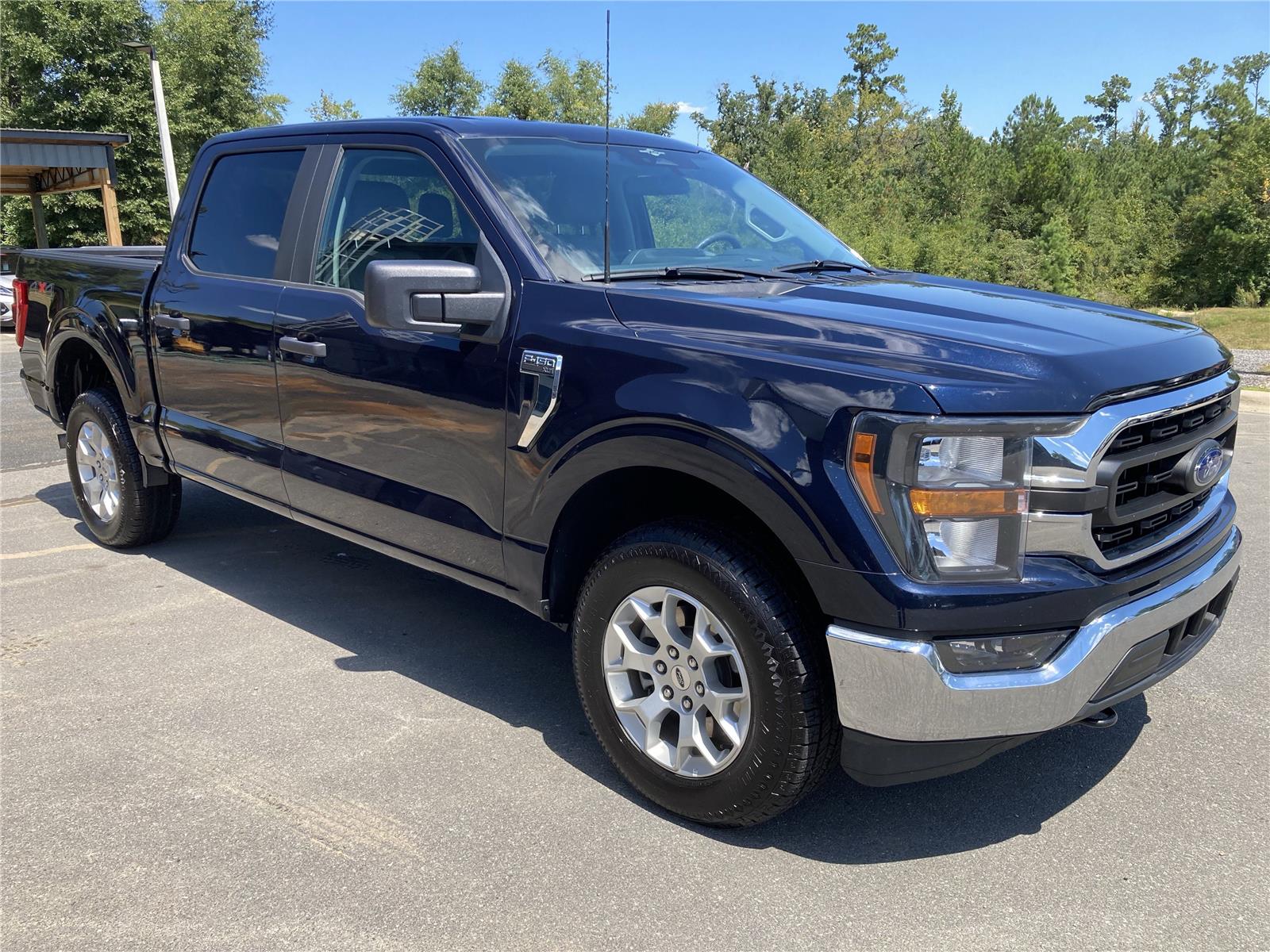 2023 Ford F-150 XLT photo 9