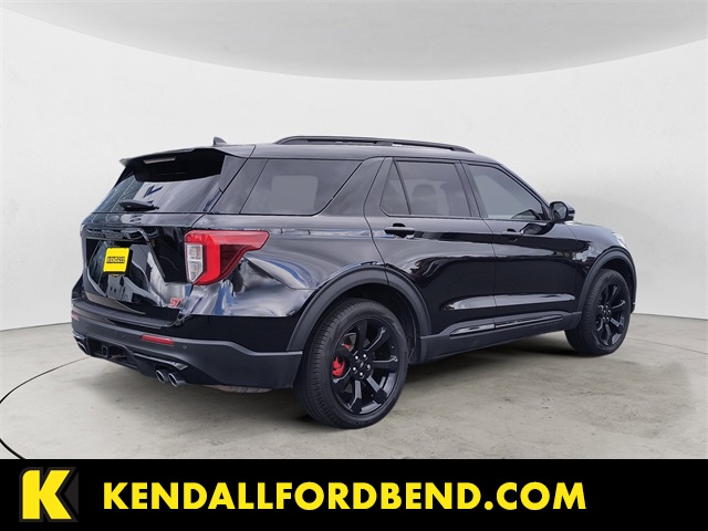 2022 Ford Explorer ST photo 4