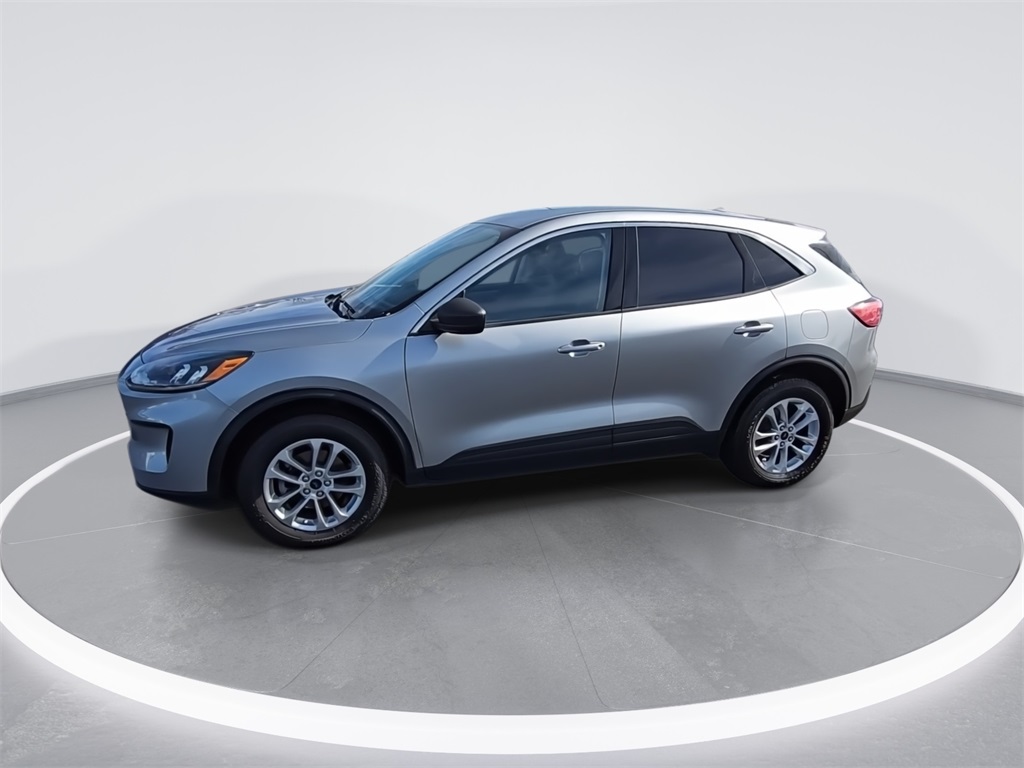 2022 Ford Escape SE photo 4