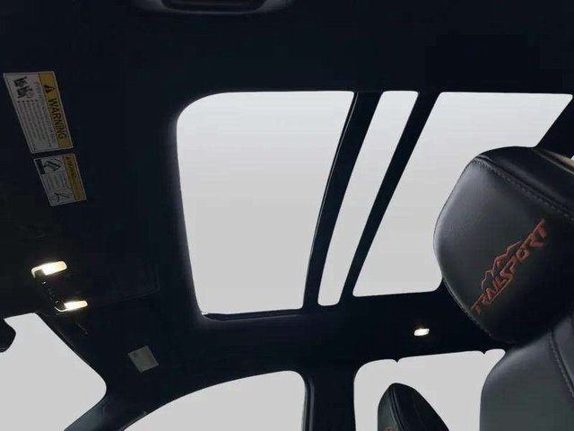 2025 Honda Pilot TrailSport photo 27