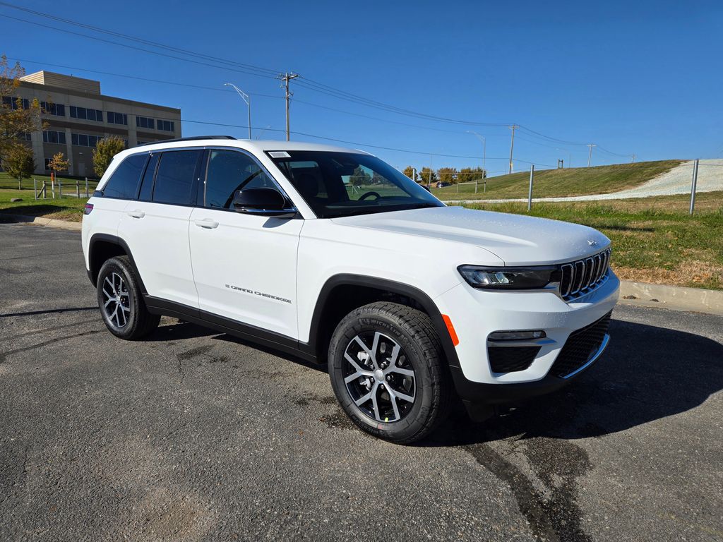 2025 Jeep Grand Cherokee Limited's photo