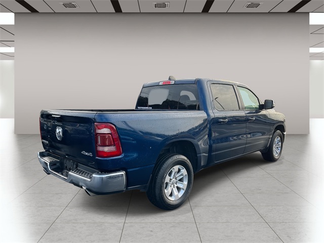 2024 Ram 1500 Laramie photo 3