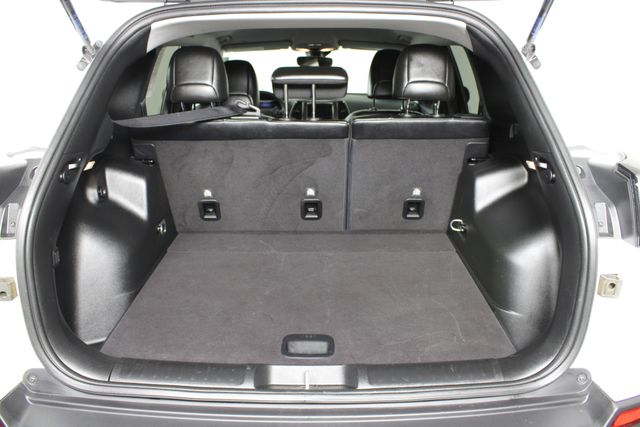 2022 Jeep Cherokee Trailhawk photo 4