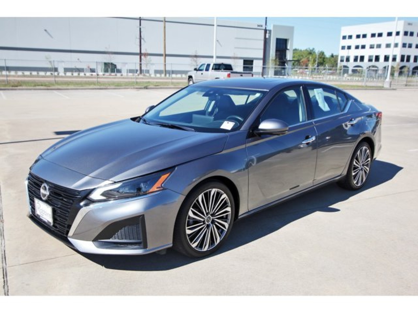 2023 Nissan Altima 2.5 SL  at Robbins Nissan