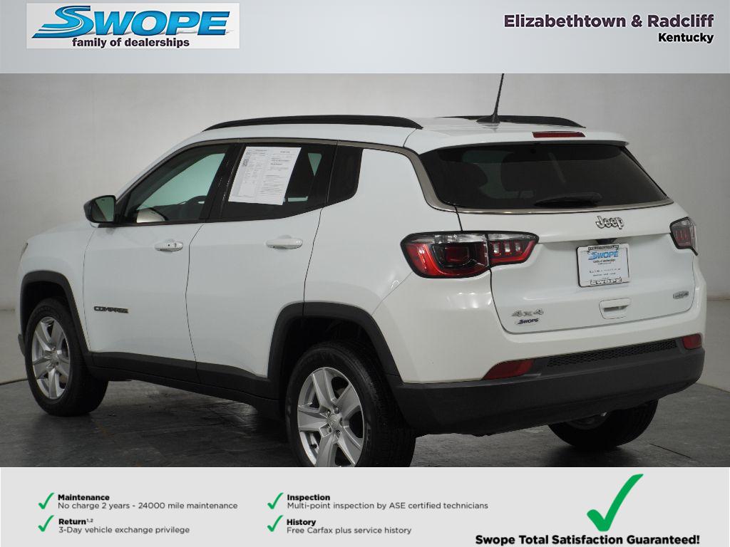 2022 Jeep Compass Latitude photo 4