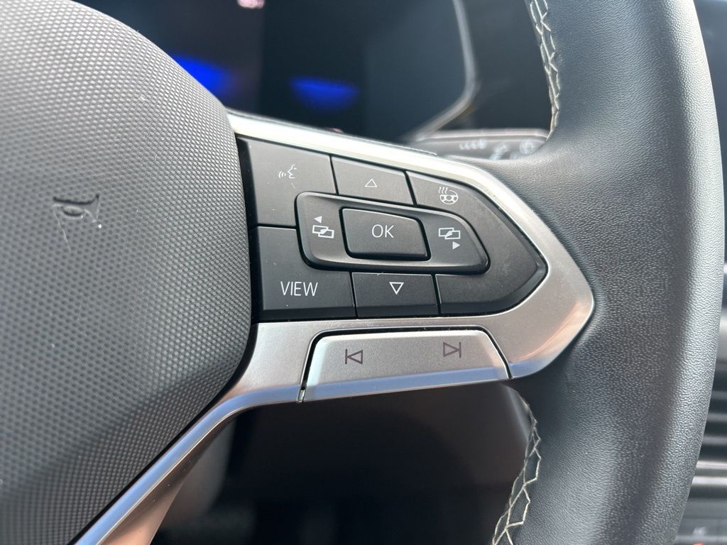 2022 Volkswagen Taos SE photo 18