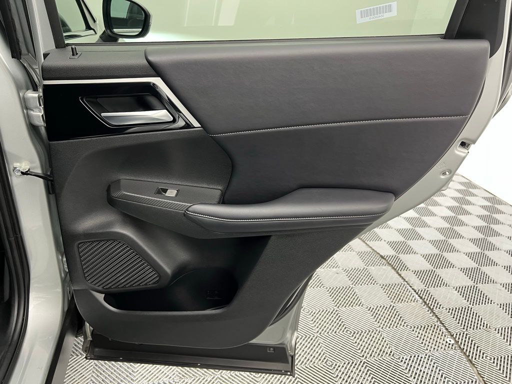 2024 Mitsubishi Outlander SE S-AWC photo 37