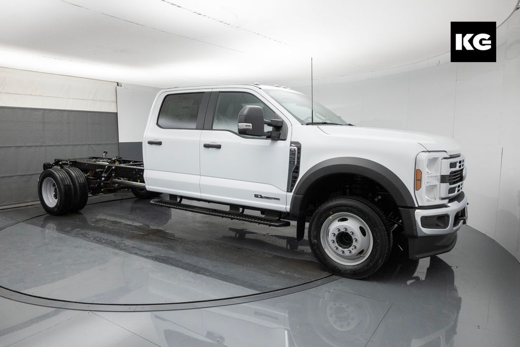 2026 Ford F-450 Super Duty Chassis Cab