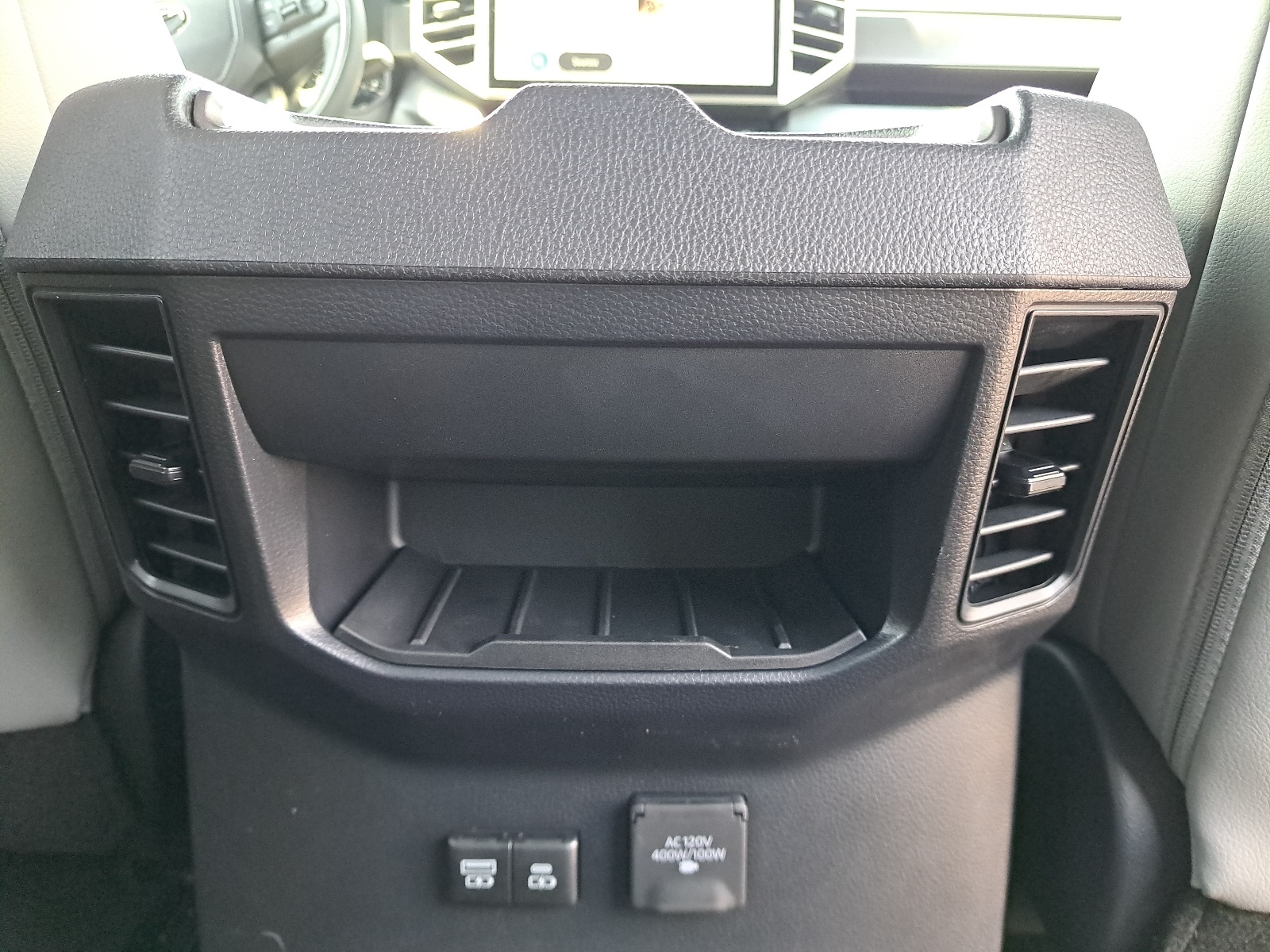 2025 Toyota Tundra SR5 CrewMax photo 25