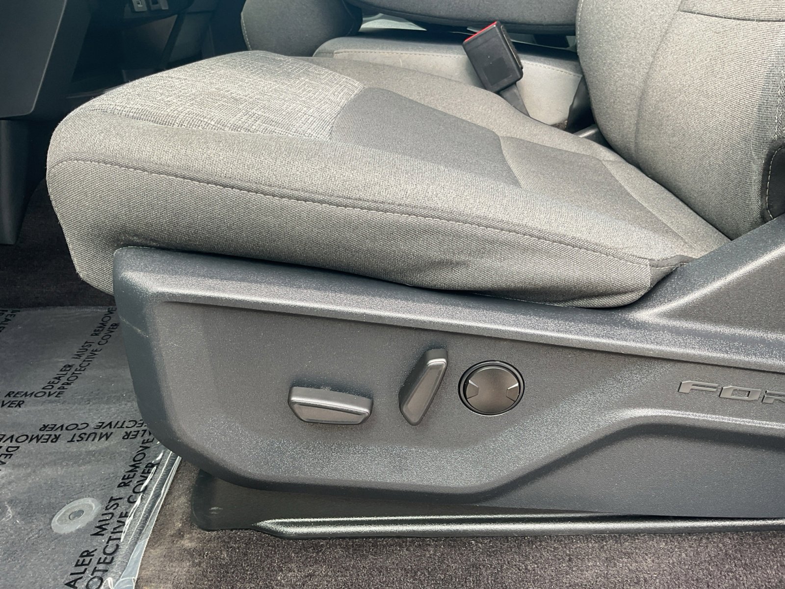 2022 Ford F-150 XLT photo 26