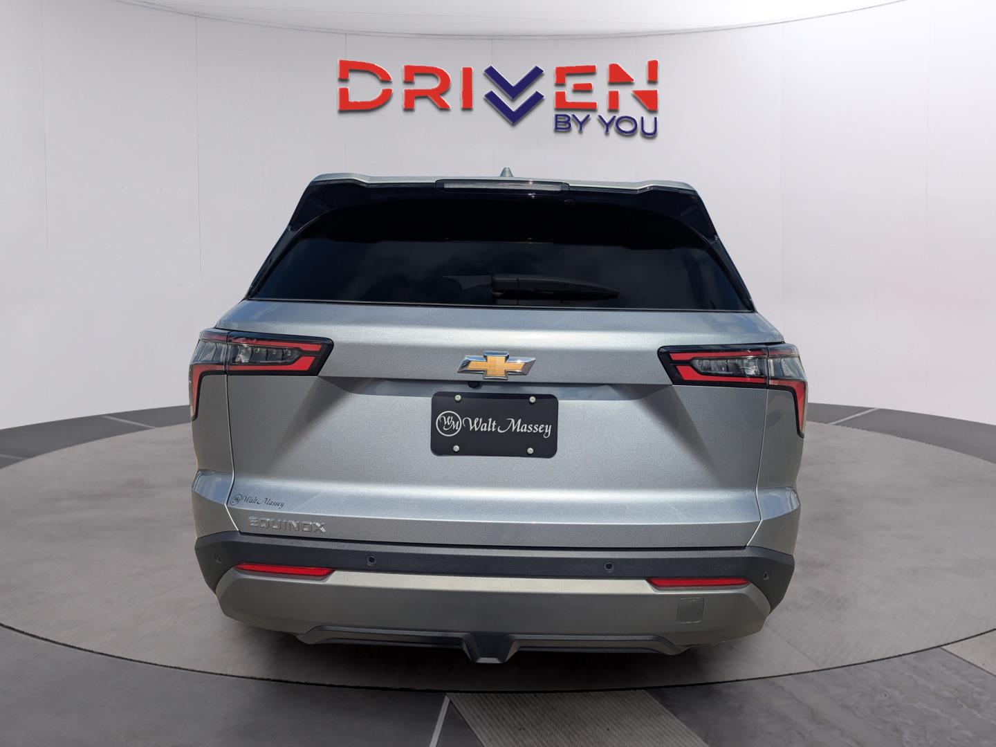 2026 Chevrolet Equinox LT photo 3