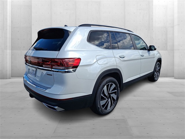 2026 Volkswagen Atlas SE Technology photo 4