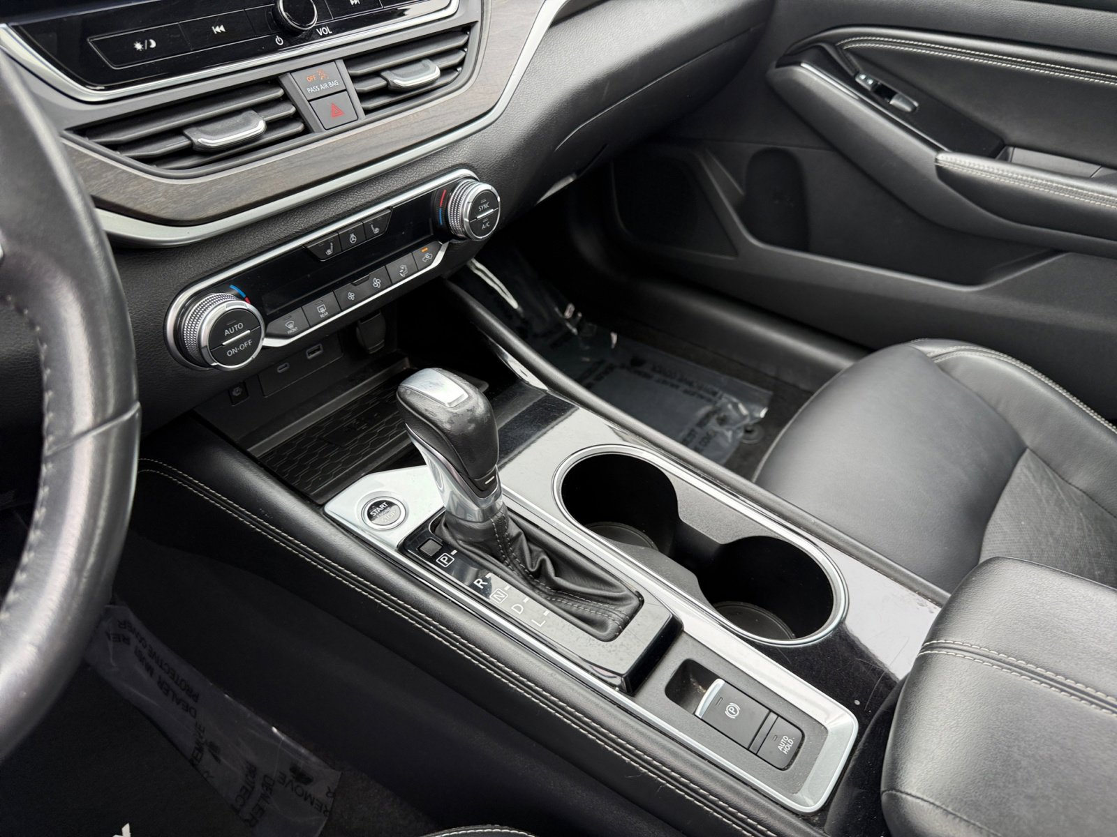 2023 Nissan Altima 2.5 SL photo 13